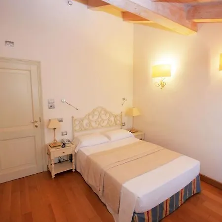 Hotel Grand San Gemini 2*