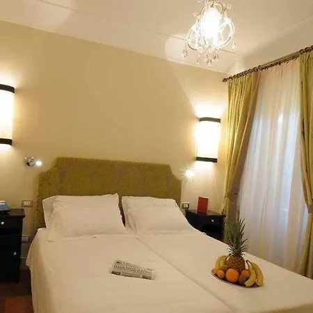 Hotel Grand San Gemini
